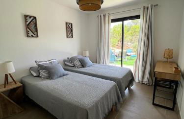 Villa Monte e Mare, piscine chauffée, climatisée à 5 mn de la plage de santa giulia - Foto 19