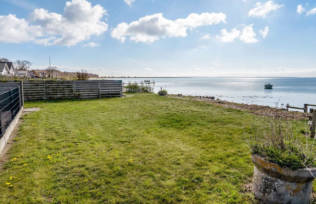 2 bedroom House in Svendborg with terrace - Photo 4