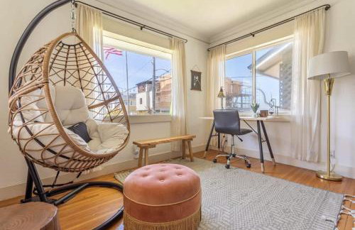 Charming 1920s Hermosa Bungalow Steps from The Strand - Foto 5