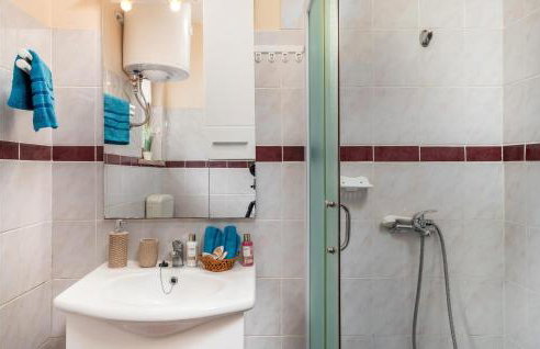 Nice Home In Ravna Gora With Wifi - Foto 14