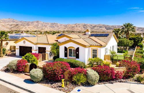 Mini Golf, Saltwater Pool & Spa by MariamsBnb - Foto 44