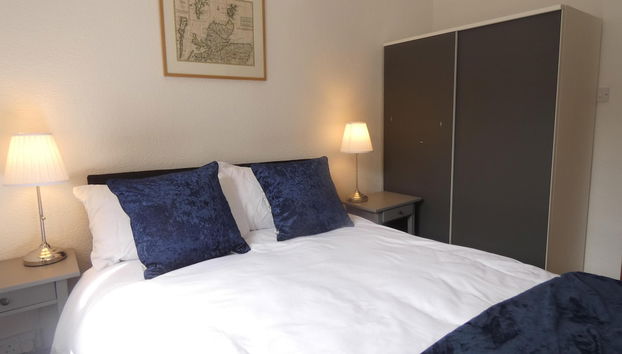 Central 2-bed Flat in Edinburgh - Foto 5, Habitación