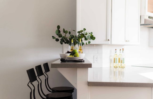 Ivory II By Avantstay Gorgeous Spacious Home w/ Views Close To Old Town - Photo 5