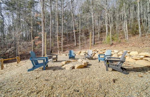 Boat Dock and Fire Pit! Woodsy Lake Glenville Cabin - Foto 32