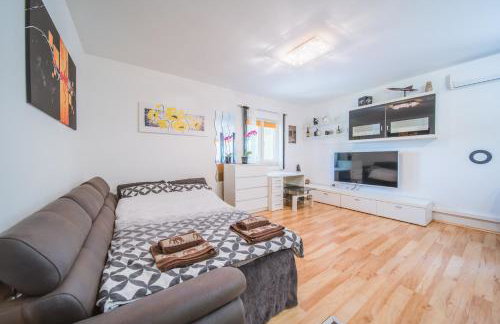 Villa Chiara with Private Pool and garden - Foto 35