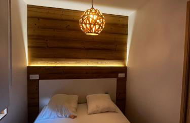 Skis aux pieds IN-OUT, Linge inclus, Parking et WIFI gratuits, proche du centre et tout confort, Mont Vallon Lodge Méribel Mottaret - Foto 15