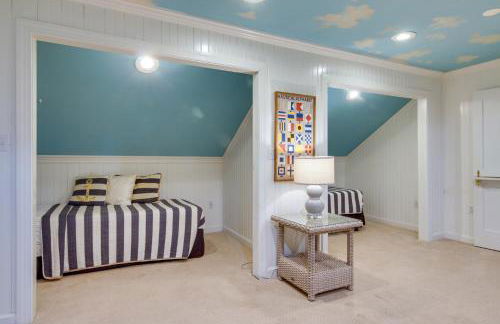 Waterfront Cambridge Gem with Hot Tub, Pool and Dock! - Foto 33