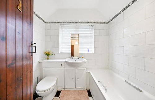 Sally's 4 Bed Home in St Albans - Foto 56