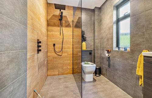 2 Bed in Heyope 94203 - Photo 16