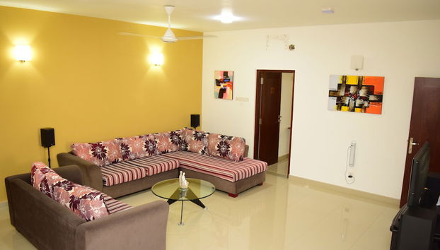 Coin salon dans le hall