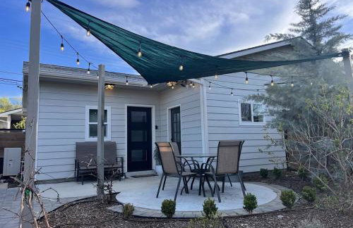 Downtown Boise Sunset Ave Romantic Private Suite - Photo 22