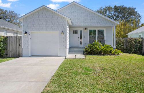 5 Minutes to Beach and Downtown Fire pit Grill - Foto 56