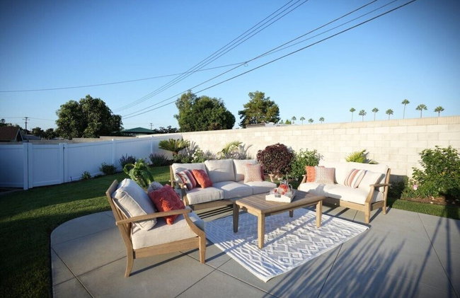 Awesome 5 Bedroom 3 Bath Pool Home With In-ground Jacuzzi - Foto 83