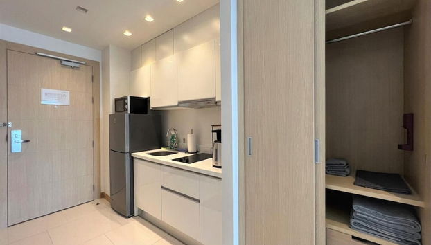 Maroon Studio at the Beachfront - Foto 4, Habitación