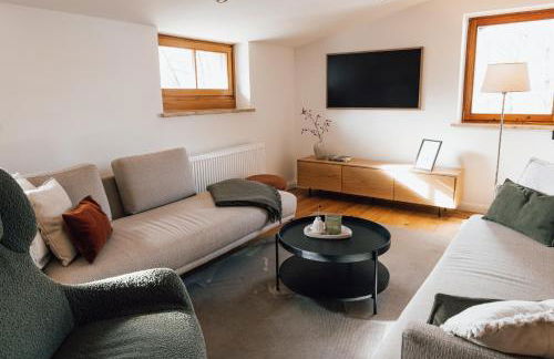 Die Watzmannsuite - Familienfreundliche Ferienwohnung in historischer Villa mit Kamin, Infrarotsauna, Balkon, Garten, nur 10 Gehminuten ins Zentrum von Berchtesgaden - Foto 21