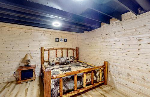 12 Mi to Downtown Hot Tub, Fire Pit Game Room! - Foto 23