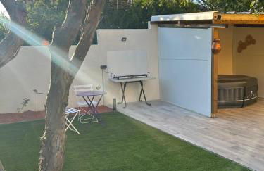 Le Coin Charmant - vue montagnes et jacuzzi privé - Foto 18