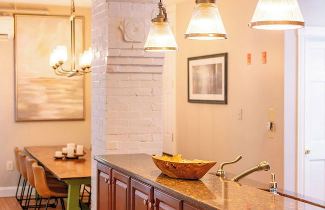 TuckAway Suites at East Branch - Photo 32