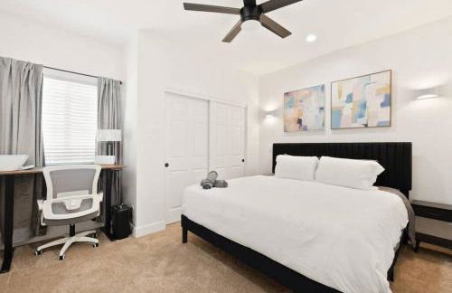 3.8 Miles From Downtown Phoenix #C - Photo 14