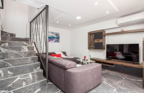 3 Bedroom Awesome Home In Jurdani - Foto 15