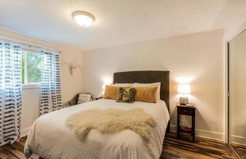 Branch & Thistle, 20 Min to Mt Bachelor & Hot Tub - Foto 6