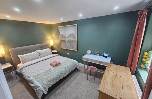 StayZen Apartments - Private Garden & Free Parking Ground Floor Central Woking - Business & Leisure - Photo 22