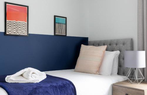 Chelmsford Reach 3 bed house near centre,free parking, Wi-Fi, table football - Foto 25