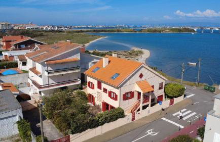 Casa Palheiro Amarelo da Biarritz - Foto 1