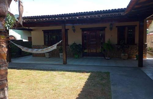 Casa confortável com piscina e churrasqueira - Foto 4