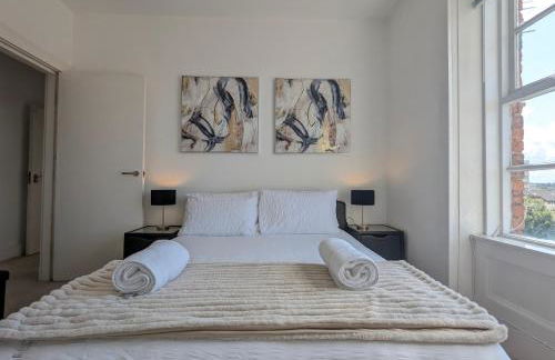 Elegant Apartment in Hamilton Square Free Parking - Foto 17