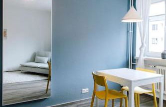 Mitten im Zentrum mit 24h Check-in - Foto 3