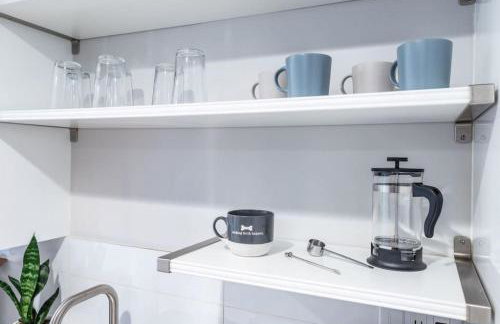 Private Pet Friendly Avenues Suite of Downtown - Foto 17