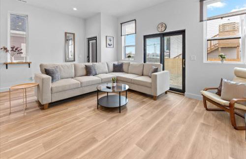 Spacious Downtown Indy Home Perfect for Groups - Photo 7