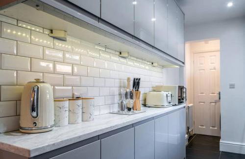 No6 - Beverley - Elegant Townhouse - Central location - Photo 13