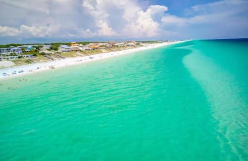 Breeze- New 2 blocks to beach - Sleeps 26 - Pool - Foto 46