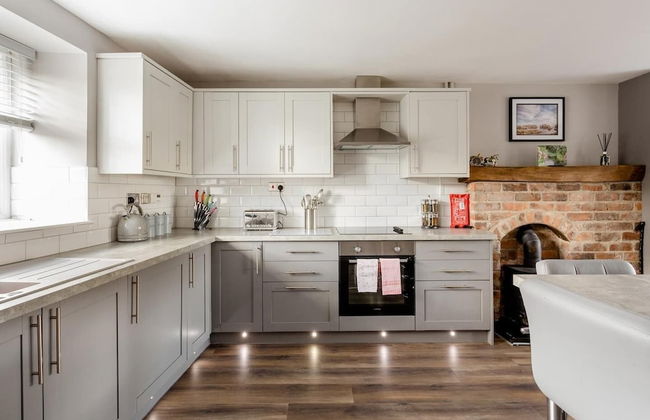 Neds Brae House - Photo 1