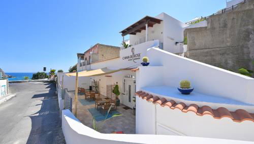 Chiaia Di Rose Seaside Suite - Photo 3