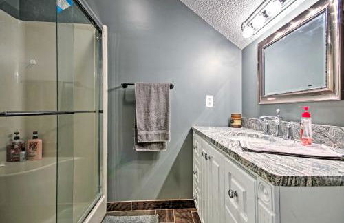 Boat Dock and Scenic Decks Lake of the Ozarks Gem - Foto 16