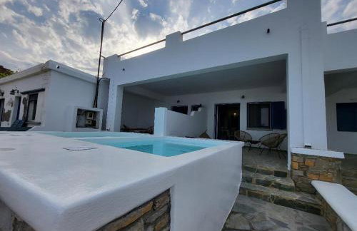 Lareroom 3 Σπίτι μπροστά στη παραλία με μικρή πισίνα - Foto 8