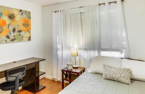 7 Mi to Dtwn Poolside Paradise in Bakersfield! - Photo 14