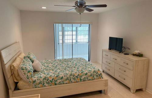 Sunny Jupiter Villa - Photo 12