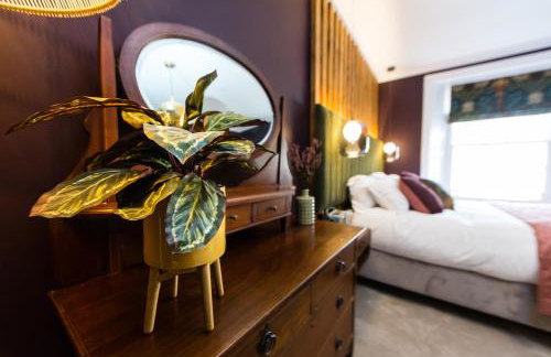 Skeldale House 'All Creatures Great & Small' Luxury Apartments & Studios in Askrigg, Yorkshire Dales - Photo 6