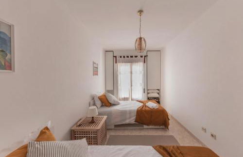 Zambujeira do Mar 4-Bed House Perfect for Families & Friends - Foto 7