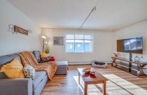 Anchorage Apartment Rental with Mountain Views! - Photo 1