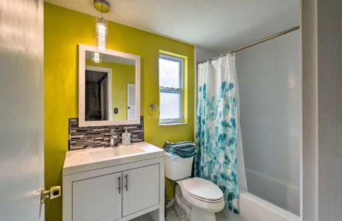 Peaceful Venice Villa w/ Patio - 2 Miles to Beach! - Foto 18