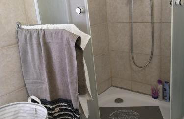 Bijela kuča - Foto 31