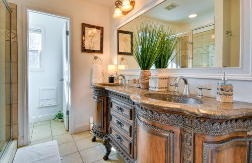 Lakefront Jacksons Gap Retreat with Grill and Dock! - Foto 17