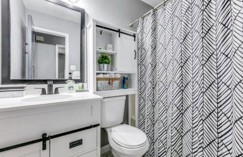 Cozy home near Lovefield Airport & UTSouthwestern - Foto 8