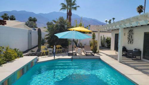 Demuth Park Desert Oasis - Pool - Tiki Room - Foto 4