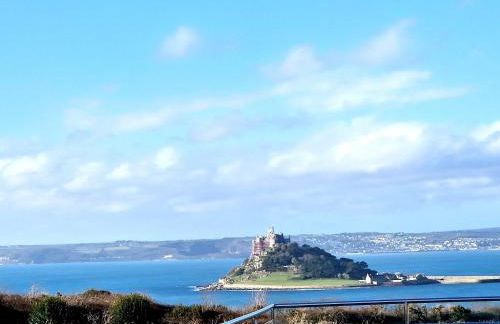 Very Spacious, Great location. Castle and Sea view - Foto 1